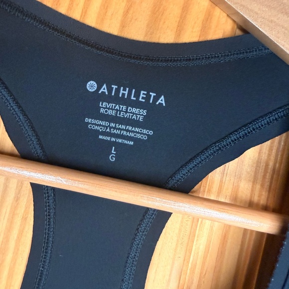 Athleta Levitate Dress black Racerback Athletic Travel Dress Womens L - Picture 2 of 4